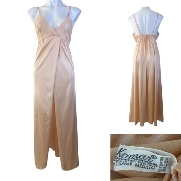 Komar Kids Other - Vintage Komar full length lingerie slip